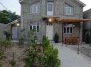 İcarəyə verilir 2 otaqlı 80 m2 bağ evi Buzovna