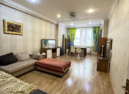 Satılır 3 otaqlı 94 m2 yeni tikili Nizami m.