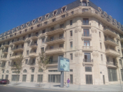 Satılır 3 otaqlı 135 m2 yeni tikili Ağ şəhər