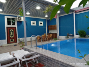 İcarəyə verilir 3 otaqlı 120 m2 yeni tikili Qəbələ