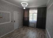 Satılır 2 otaqlı 55 m2 köhnə tikili 2 mkr