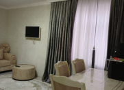 Satılır 1 otaqlı 40 m2 köhnə tikili Bakıxanov