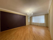 Satılır 3 otaqlı 150 m2 yeni tikili İçəri Şəhər m.