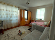 Satılır 1 otaqlı 45 m2 köhnə tikili Maliyyə Nazirliyi