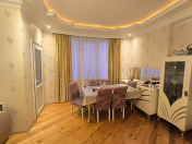 Satılır 3 otaqlı 100 m2 yeni tikili Xalqlar Dostluğu m.