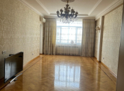 İcarəyə verilir 3 otaqlı 125 m2 yeni tikili Elmlər Akademiyası m.