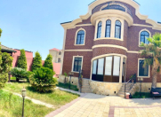 Satılır 6 otaqlı 357 m2 villa Rəsulzadə