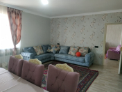 Satılır 3 otaqlı 95 m2 köhnə tikili 3 mkr