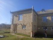 Satılır 6 otaqlı 180 m2 həyət evi Quba