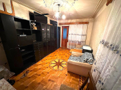 Satılır 2 otaqlı 50 m2 köhnə tikili Əhmədli m.