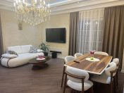 Satılır 3 otaqlı 130 m2 yeni tikili Sumqayıt