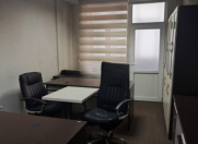 İcarəyə verilir 4 otaqlı 140 m2 ofis Şah İsmayıl Xətai m.