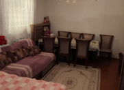 Satılır 1 otaqlı 40 m2 köhnə tikili Xalqlar Dostluğu m.