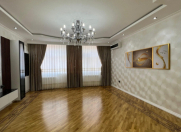 Satılır 3 otaqlı 140 m2 yeni tikili Şah İsmayıl Xətai m.