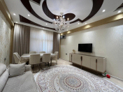 Satılır 3 otaqlı 103 m2 yeni tikili Şah İsmayıl Xətai m.