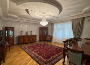 Satılır 4 otaqlı 200 m2 yeni tikili Gənclik m.