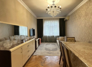 Satılır 2 otaqlı 70 m2 köhnə tikili Həzi Aslanov m.