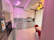 İcarəyə verilir 3 otaqlı 100 m2 yeni tikili Həzi Aslanov m.