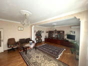 Satılır 5 otaqlı 125 m2 köhnə tikili 9 mkr