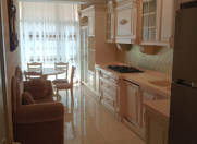 İcarəyə verilir 3 otaqlı 145 m2 yeni tikili Əhmədli m.