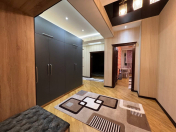 İcarəyə verilir 4 otaqlı 155 m2 yeni tikili Şah İsmayıl Xətai m.