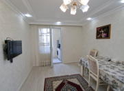 Satılır 2 otaqlı 45 m2 köhnə tikili Həzi Aslanov