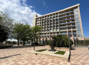 Satılır 3 otaqlı 90 m2 köhnə tikili Gənclik m.