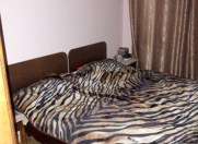 İcarəyə verilir 2 otaqlı 32 m2 köhnə tikili 5 mkr