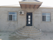 Satılır 3 otaqlı 100 m2 həyət evi Buzovna