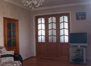 Satılır 3 otaqlı 70 m2 köhnə tikili 7 mkr