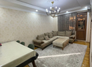 Satılır 3 otaqlı 85 m2 köhnə tikili Memar Əcəmi m.