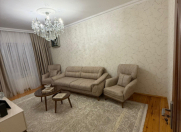 Satılır 3 otaqlı 80 m2 köhnə tikili Əhmədli m.