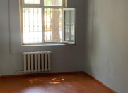 İcarəyə verilir 2 otaqlı 50 m2 köhnə tikili 4 mkr