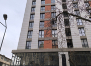 Satılır 3 otaqlı 130 m2 yeni tikili Nizami m.