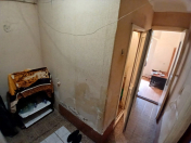 Satılır 1 otaqlı 30 m2 köhnə tikili 8 km