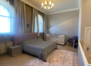 Satılır 6 otaqlı 240 m2 yeni tikili Bayıl