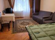 İcarəyə verilir 1 otaqlı 50 m2 köhnə tikili Çin səfirliyi