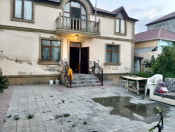 Satılır 5 otaqlı 260 m2 həyət evi Koroğlu Parkı