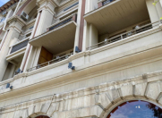 Satılır 3 otaqlı 105 m2 köhnə tikili Rusiya səfirliyi