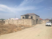 Satılır 7 otaqlı 240 m2 həyət evi Binə