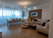 Satılır 4 otaqlı 178 m2 yeni tikili 20 yanvar m.