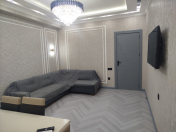 İcarəyə verilir 3 otaqlı 110 m2 yeni tikili Dərnəgül m.