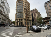 Satılır 5 otaqlı 330 m2 yeni tikili İçəri Şəhər m.