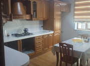 İcarəyə verilir 4 otaqlı 145 m2 yeni tikili Əhmədli m.