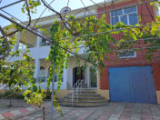 Satılır 5 otaqlı 202 m2 bağ evi Novxanı