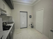 Satılır 3 otaqlı 71 m2 yeni tikili Saray