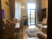 Satılır 3 otaqlı 105 m2 köhnə tikili 28 May m.