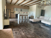 İcarəyə verilir 1 otaqlı 90 m2 bağ evi Şüvəlan