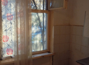 İcarəyə verilir 2 otaqlı 50 m2 köhnə tikili İnşaatçılar m.