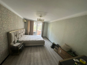 Satılır 3 otaqlı 90 m2 köhnə tikili Nəriman Nərimanov m.